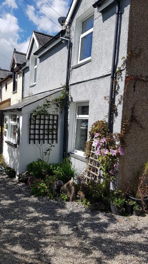 Bed and Breakfast Yr Hen Farcdy Talsarnau Esterno foto